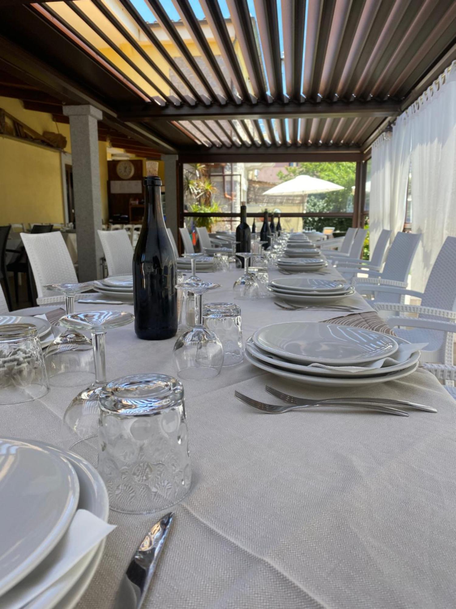 I Graniti Villa Monti Bagian luar foto